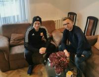 Reportaż o hokeistach z Czerska i rozmowa o przygotowaniach Chojniczanki. Wrócił "Sportowy Weekend"