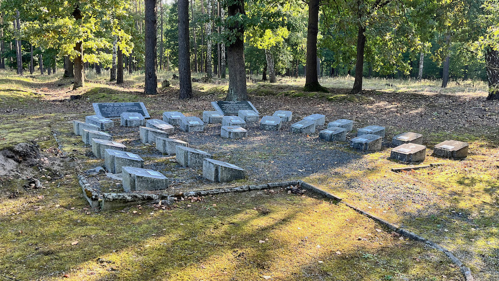 Opowiem ci historię, odcinek 141. Obóz jeniecki w Tucholi (FOTO)