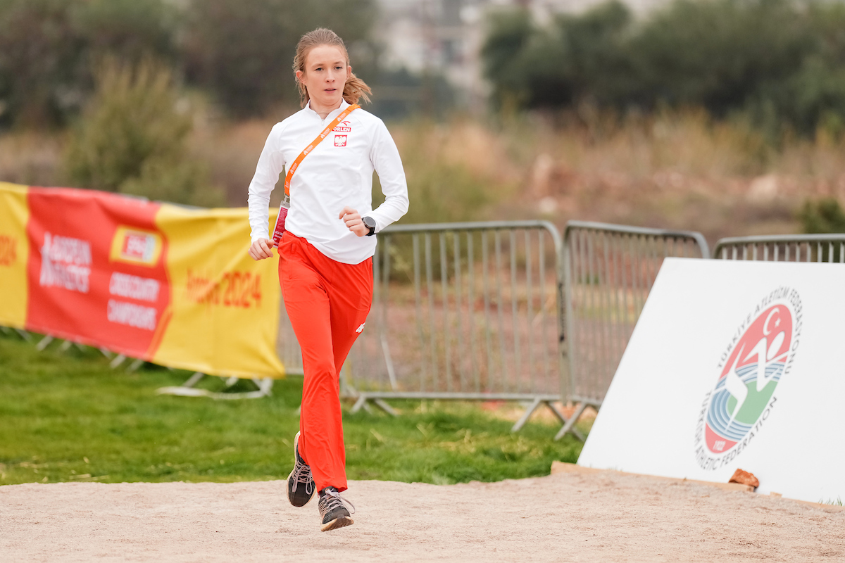 Olimpia Breza z Remusa Kościerzyna i Magdalena Breza z Talexu Borzytuchom w czołówce Mistrzostw Europy w Biegach Przełajowych