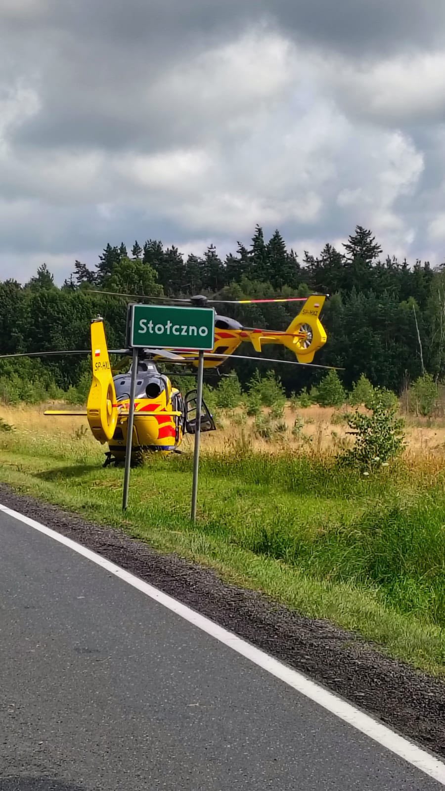 Tragiczny wypadek na DK 25 w Stołcznie w gminie Człuchów. Nie żyje jedna osoba, pięć jest rannych (AKTUALIZACJA, FOTO)